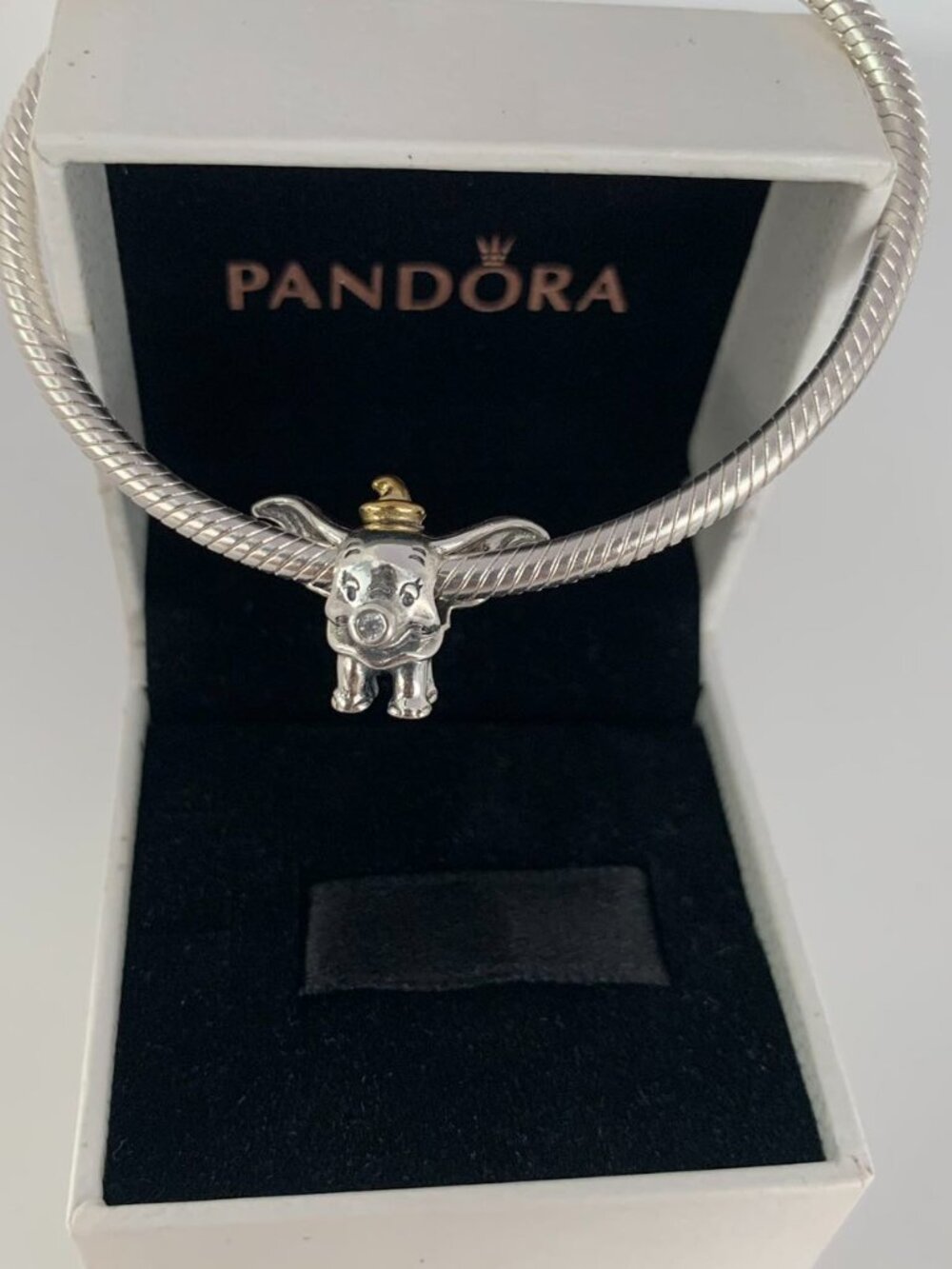 ✨✨Pandora Disney 100th Anniversary Dumbo Charm